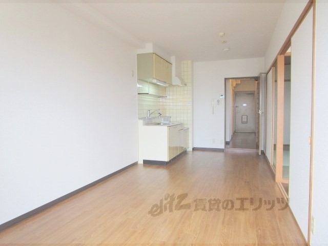 居室・リビング　リビング