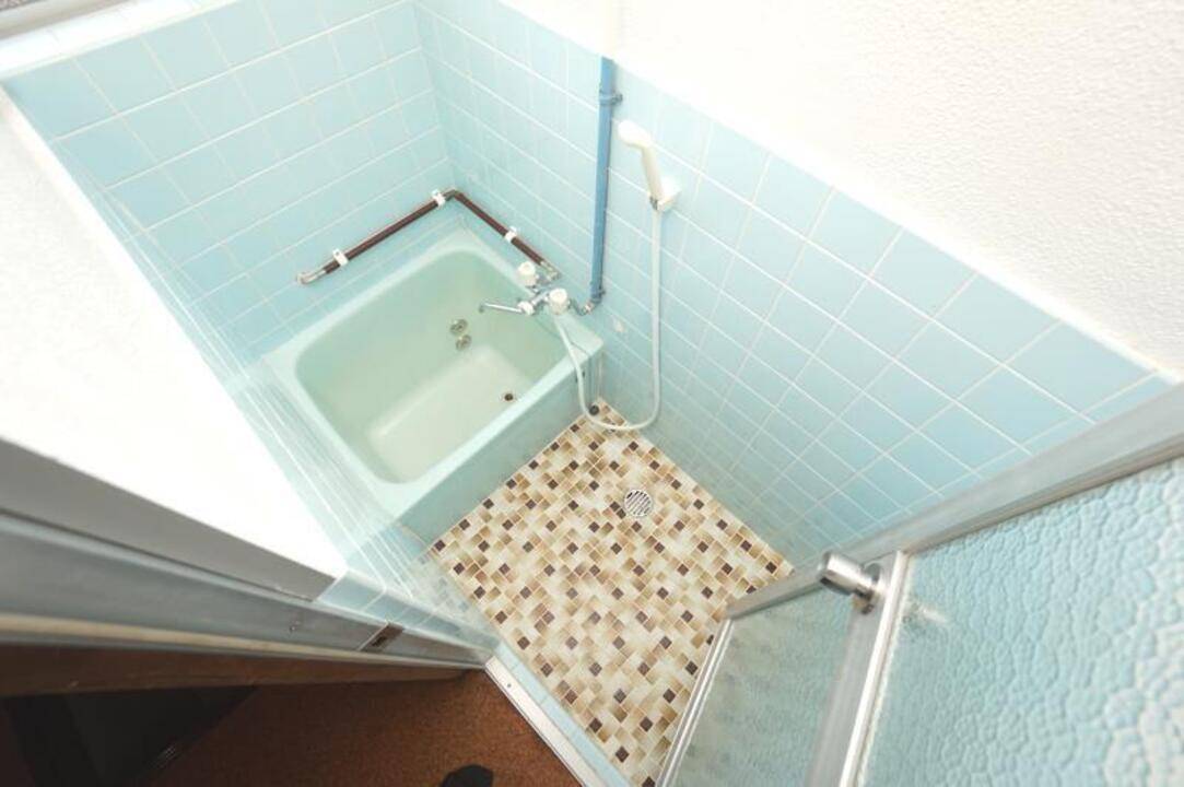 バス・シャワールーム　浴室