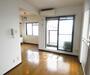 居室・リビング　落ち着いた雰囲気のお部屋です