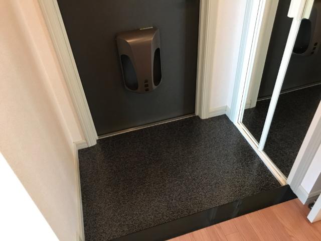 玄関　玄関（イメージ）