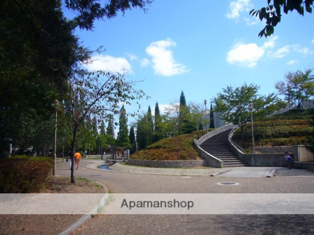 公園　新駅8号公園（公園）まで488m