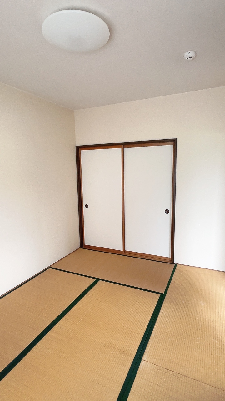 その他部屋・スペース　（同間取参考写真）