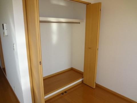 収納　クローゼット