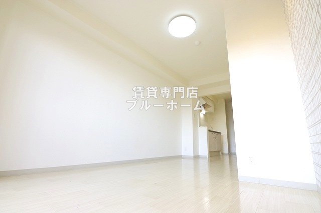 その他　別角度からの洋室！
