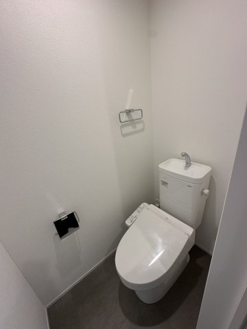 トイレ　05733-103