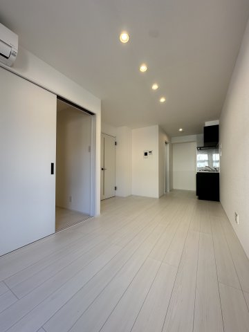 居室・リビング　05733-103