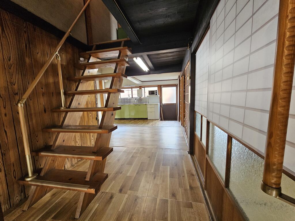 西鉄天神大牟田線 矢加部駅 徒歩72分 2階建 築93年の外観写真