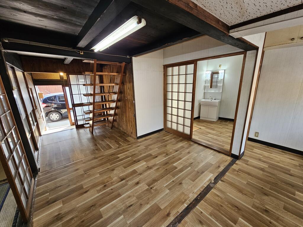 西鉄天神大牟田線 矢加部駅 徒歩72分 2階建 築93年の内装写真