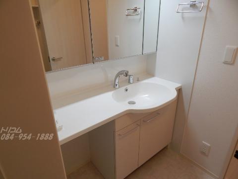 洗面設備　洗髪洗面化粧台