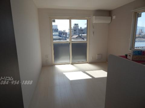 その他設備　リビングエアコン