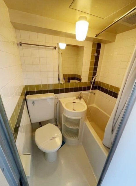 バス・シャワールーム