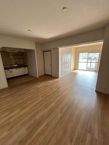 居室・リビング　おしゃれな居間です