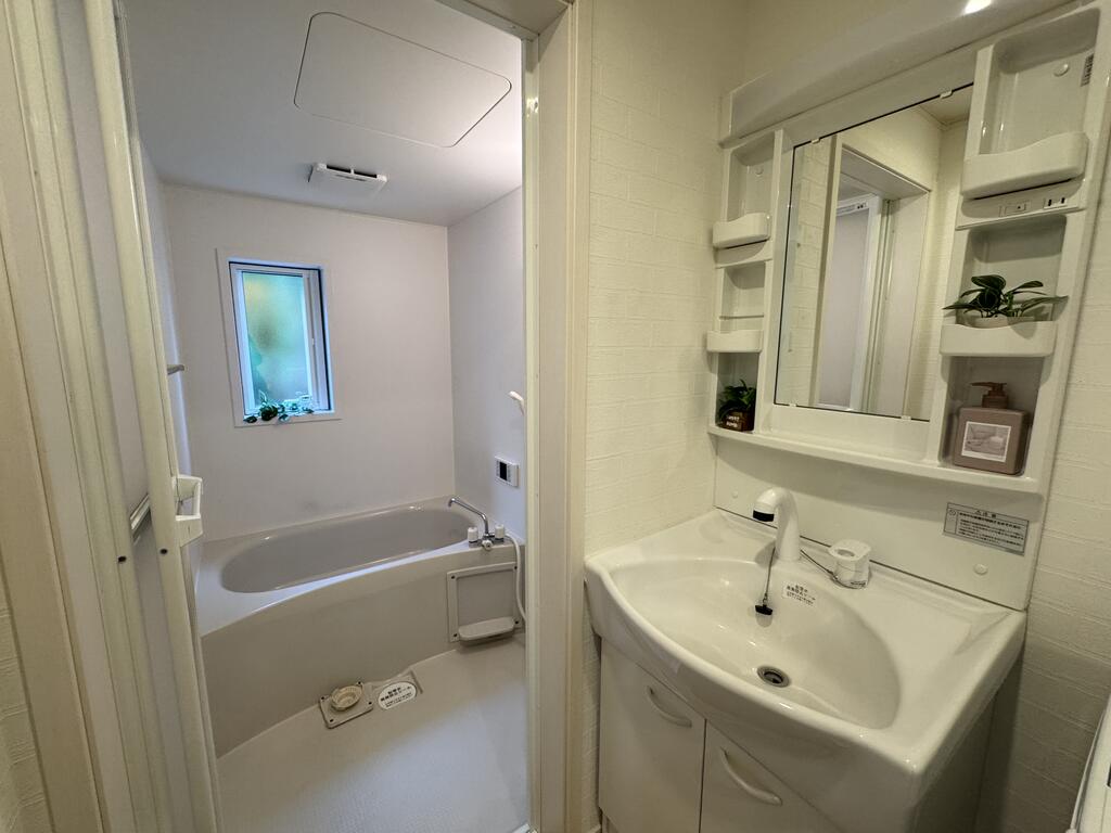 バス・シャワールーム