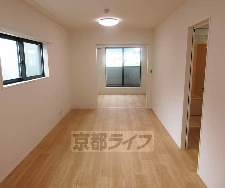 居室・リビング　広々リビング