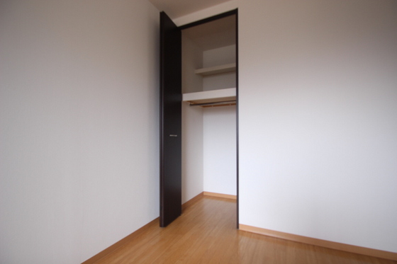 収納　※別部屋の写真です