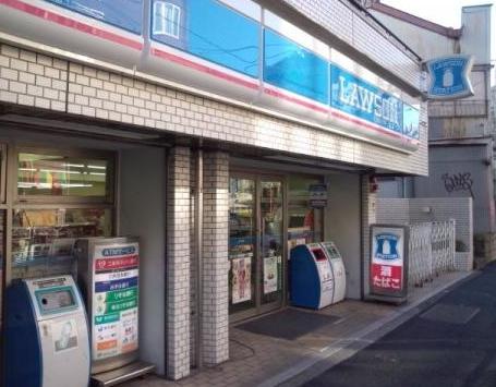 コンビニ　ローソン代々木一丁目店（コンビニ）まで211m