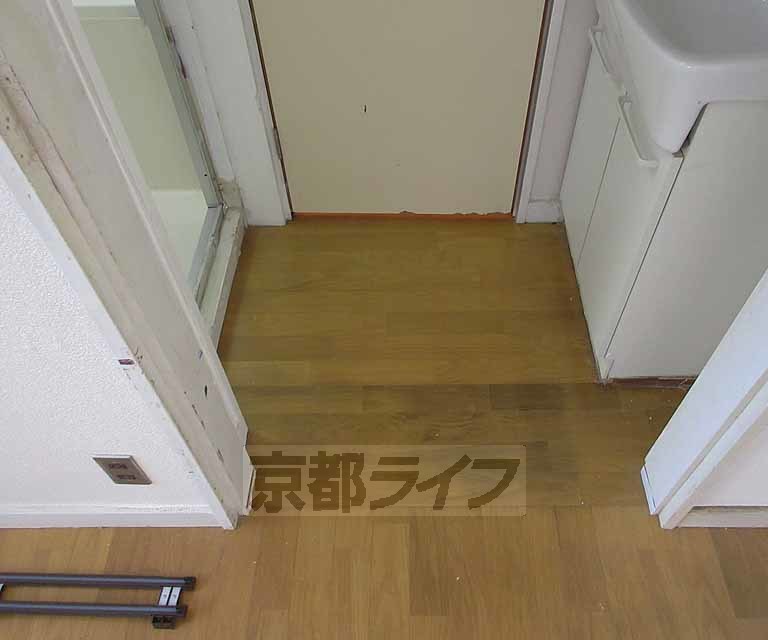 洗面設備　こちらが洗面スペースです