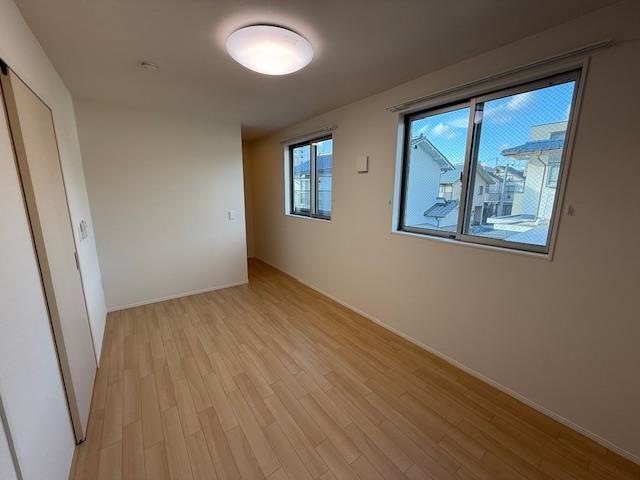 居室・リビング　カーサ牛田本町