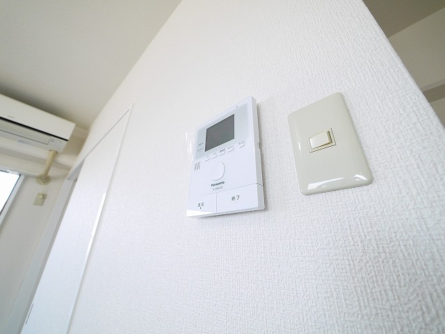 セキュリティ　モニター付きインターホンです