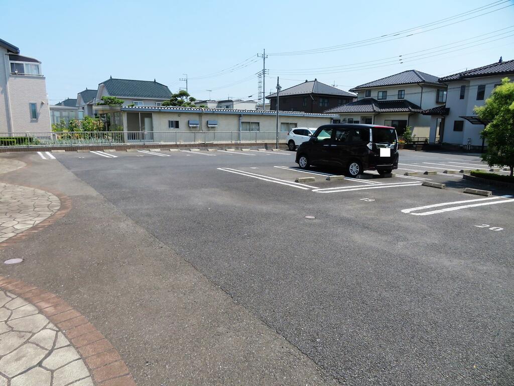 駐車場　駐車場2台込み！お問い合わせは佐和晶迄！！