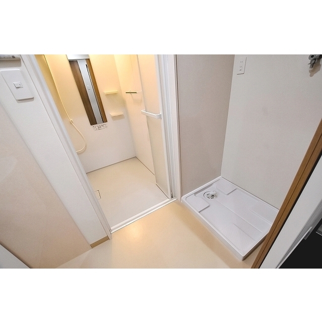 洗面設備　室内洗濯機置き場