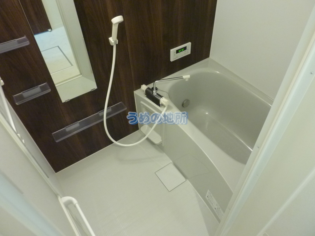 バス・シャワールーム　浴室