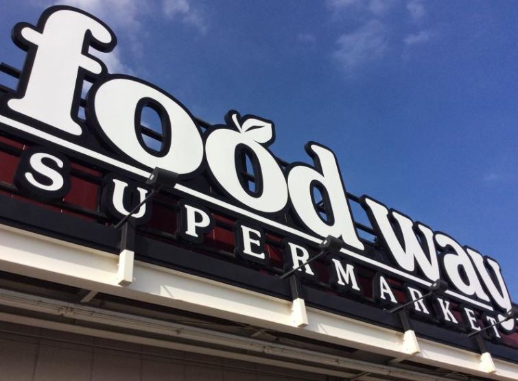 スーパー　Foodway(フードウェイ) 小戸店（スーパー）まで404m