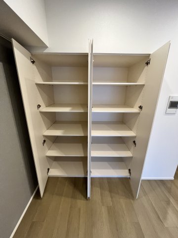 収納　別部屋参考写真