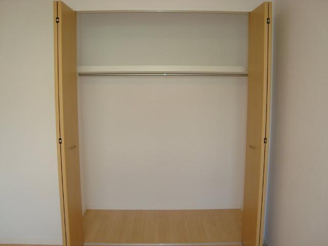 収納　洋室クローゼット