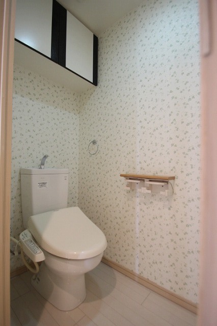 トイレ　同物件別部屋