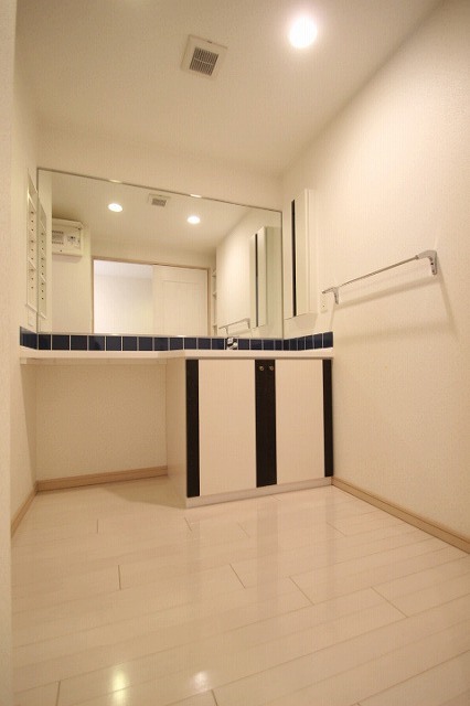 洗面設備　同物件別部屋