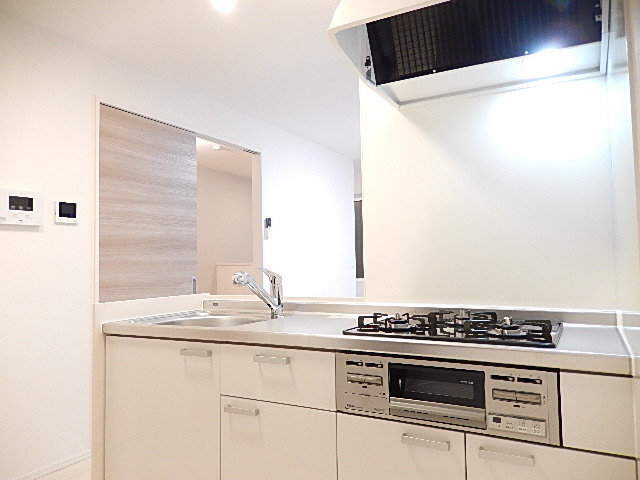 キッチン　同シリーズの画像参照