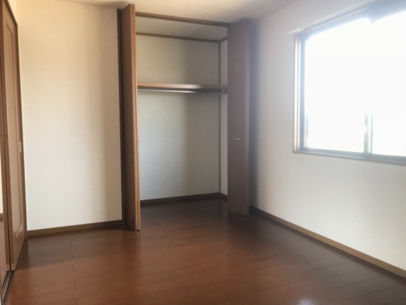 収納　図面と現状に相違がある場合には現状を優先