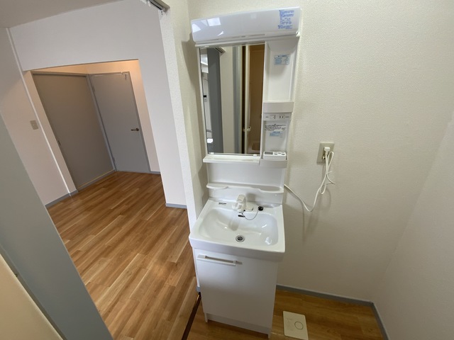 洗面設備　独立洗面台