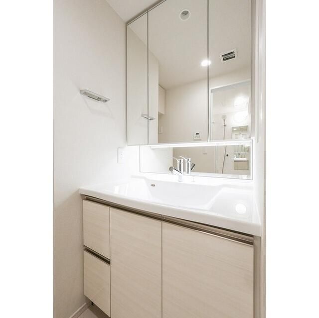 洗面設備　洗面所です