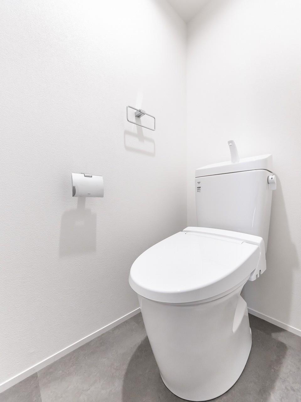 トイレ　毎日使う場所だから、ホテルのような清潔感を。