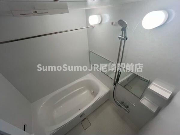 バス・シャワールーム　ゆったり過ごせるお風呂です