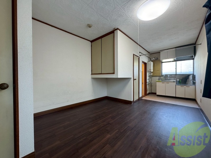 居室・リビング　広くてキレイなお部屋が広がっていて、充実した生活が送れそう。