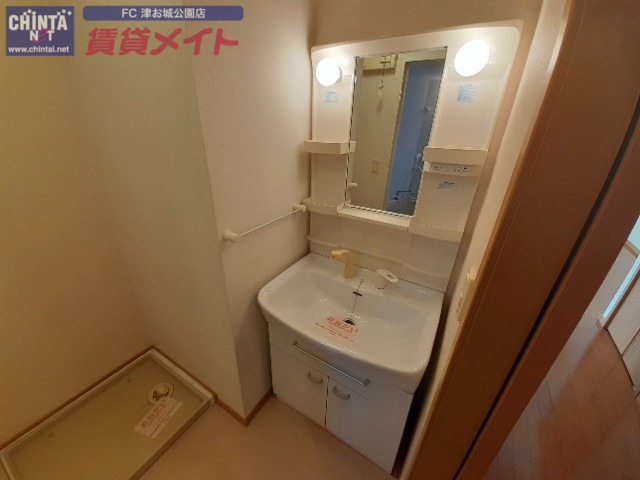 洗面設備　同型タイプ画像