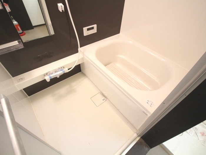 バス・シャワールーム　※他室写真～現況優先～