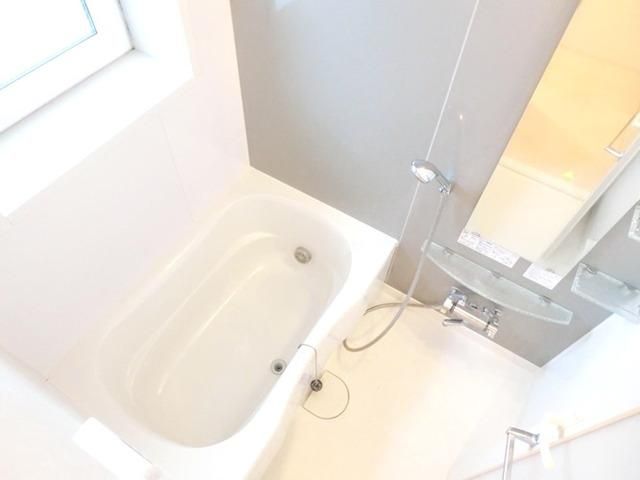 バス・シャワールーム　お風呂で日々の疲れを落としましょう