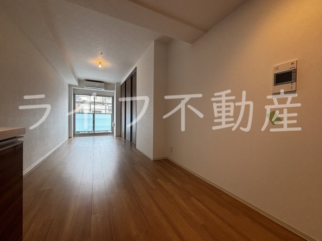 居室・リビング　ゆったりとした居間です