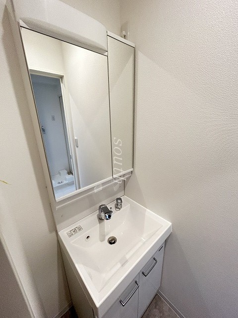 洗面設備　シャンプードレッサー