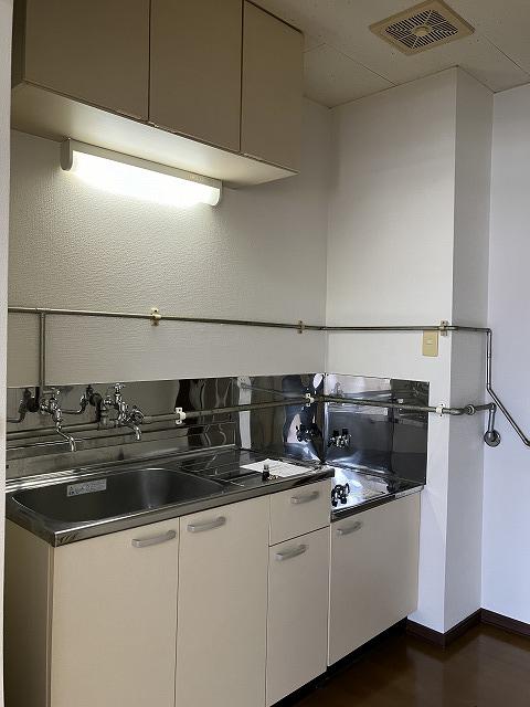 キッチン　キッチン