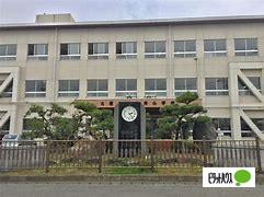 小学校　大垣市立安井小学校（小学校）まで424m
