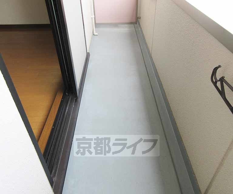 バルコニー　広々バルコニー！