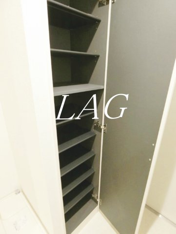 玄関　玄関です。