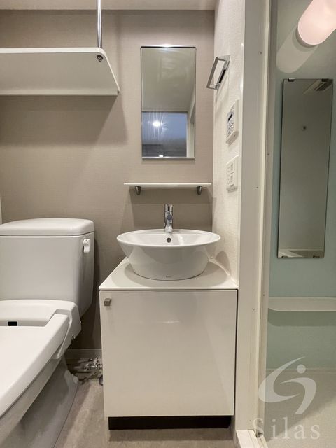 洗面設備　同仕様