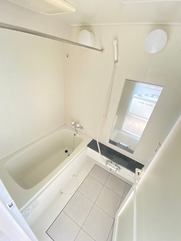 バス・シャワールーム　日々の疲れを癒すお風呂付です