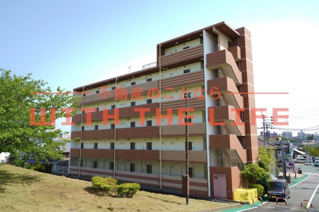 建物外観　落ち着いた雰囲気の外観です